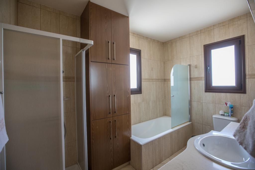 פרוטאראס Artemisia Villa מראה חיצוני תמונה