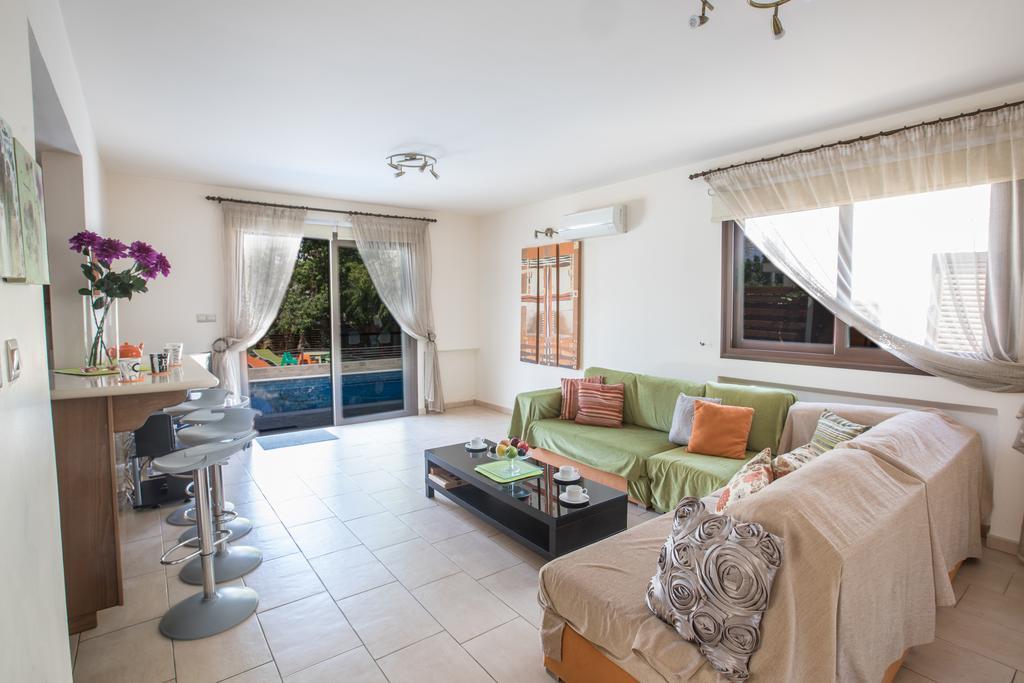 פרוטאראס Artemisia Villa מראה חיצוני תמונה