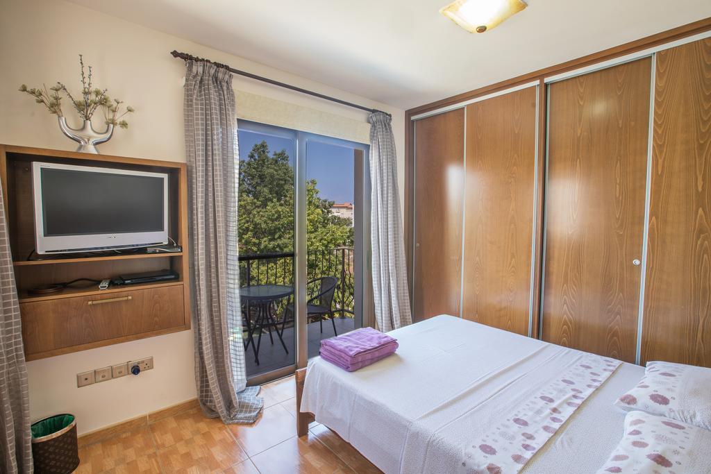 פרוטאראס Artemisia Villa מראה חיצוני תמונה